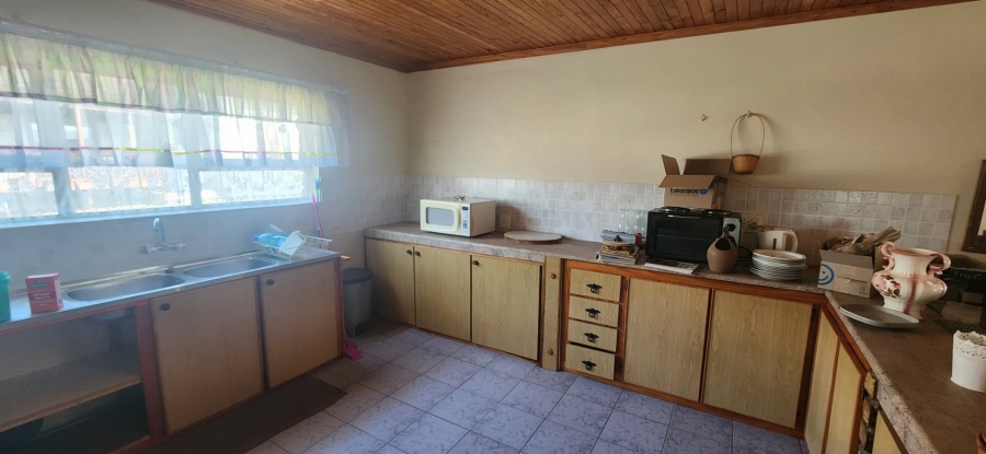 4 Bedroom Property for Sale in Fraaiuitsig Western Cape